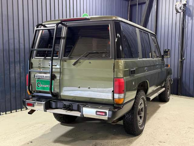 �i�r�E�I�[�f�B�I�E�S�h������E�G�A����t�E�}�t���[�E�A���~���J�X�^���͊i���ŃJ�X�^�������Ă��������܂�!�܂��A���Ўw��H�ꂪ������܂��̂ŃA�t�^�[�T�[�r�X�������S��������!