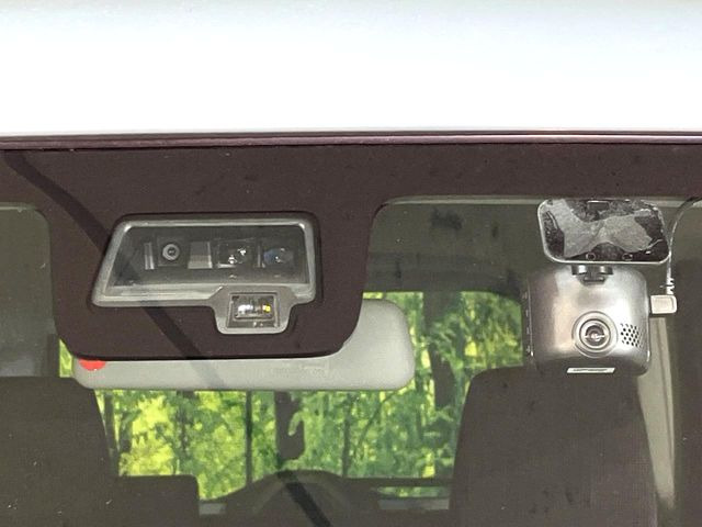 �y�X�Y�L �Z�[�t�e�B�T�|�[�g�z���s���ɑO���̎ԗ�����F�����A�Փ˂������Ȏ��͌x��ƃu���[�L�ŏՓˉ���Ɣ�Q�y�����A�V�X�g�B�����S�Ƀh���C�u�����y���݂��������܂��B