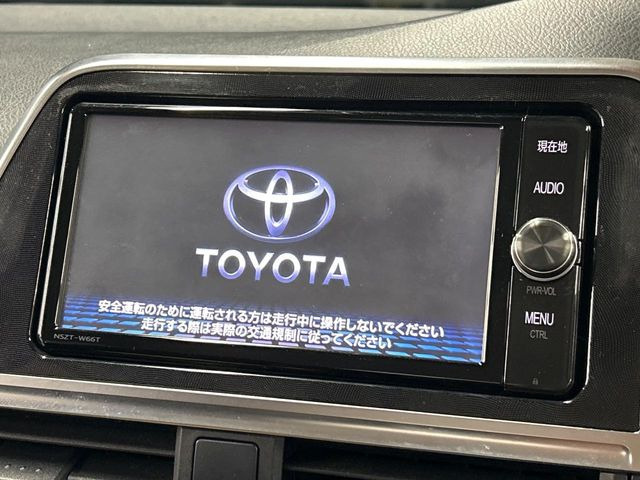 �y���[�J�[�����i�r�z�C���e���A�ɗn�����ރX�^�C���b�V���ȁu��p�݌v�v���[�J�[�i�r�𑕔��􎋔F���⑀�쐫�ȂǊ�{���\�ɂ��D��A���㎿�ȃJ�[���C�t�����y���݂��������܂��B