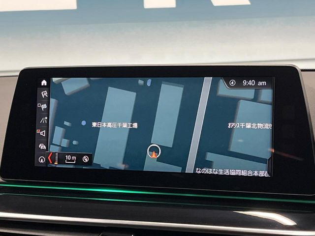 �������i�r:��̊��̂���i�r�́A����������ԓ������o���Ă���܂��B�I�[�f�B�I�@�\���[�����Ă���܂��̂ŁA�^�]�����y���߂܂���