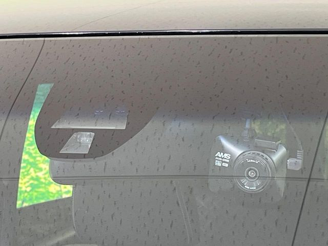 �y�V�e�B�u���[�L�A�N�e�B�u�V�X�e���z�ᑬ���s���ɑO���̎ԗ�����F�����A�Փ˂������Ȏ��͌x��ƃu���[�L�ŏՓˉ���Ɣ�Q�y�����A�V�X�g�B�����S�Ƀh���C�u�����y���݂��������܂��B