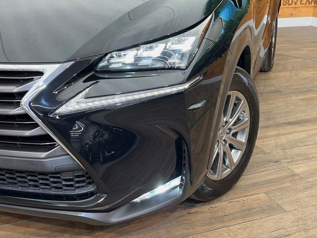 �y�O��LED�w�b�h���C�g�z�X�^�C���b�V���Ȍ����ڂ̎O��LED�w�b�h���C�g�𑕔���X�^�C�������łȂ��A��Ԃ̑��s�����E�ǍD�ň��S���Ă���肢�������܂��B