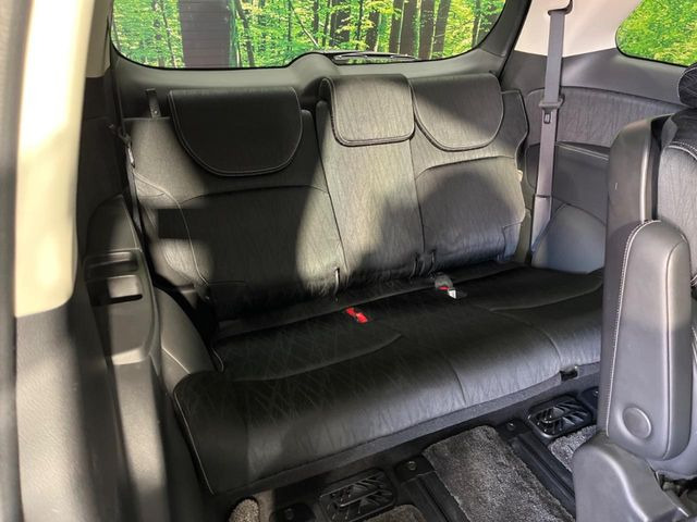 �y�n�[�t���U�[�V�[�g�z�������ƍ���S�n�𗼗������l�C�̃V�[�g���w�ʁE���ʂ̃t�@�u���b�N�f�ނ́A�ʋC���̗ǂ��⊊��ɂ����ɗD��Ă��܂��B�C���╞���ɍ��E���ꂸ���K�ɂ���肢�������܂��B