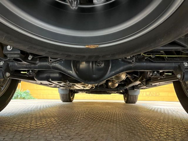 ����肪���ꂢ�Ȃ����ɁA�h�K���H�̎{�H���I�X�X���B�~��n��͂������A���ݕ��ɂ��Z���̕���A��Ń}�����E�E�B���^�[�X�|�[�c���������ɂ��D�]���������Ă���܂��B