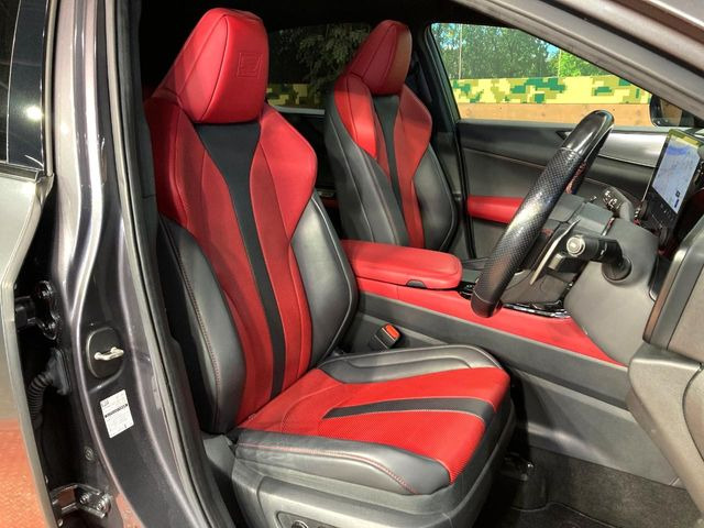 �^�]�ȃV�[�g���͎g�p�������Ȃ��A�ǍD�ȏ�ԂƂȂ��Ă��܂��B���J�Ɏg���Ă������Ƃ��悭�킩��܂��ˁB