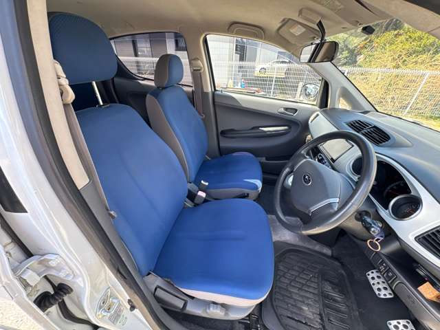 内装です☆納車前にクリーニングも実施致します☆