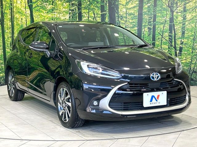 高透明度のガラス皮膜で撥水はもちろん、上質なツヤ・光沢を実現。紫外線や酸性雨から大切な愛車を保護し、色あせ・劣化を防止。「弾スプラッシュコート」、「弾プリミッサコート」からお選びいただけます。