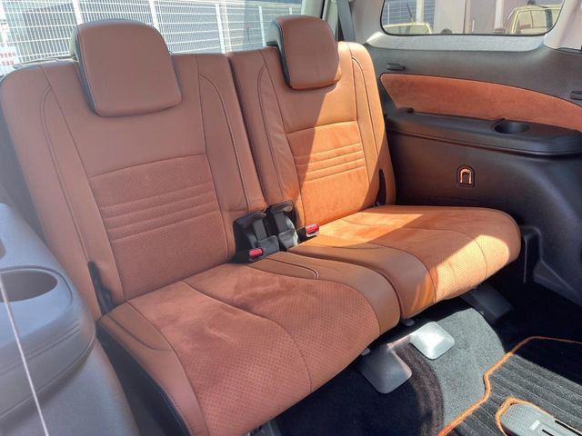 3��ڃV�[�g�͂�������ԗǍD����l�ł��������ƍ����Ē����܂��̂ŁA��l���ł̂��o���������N���N�ł��􂲉Ƒ��ŁA�C�̒m�ꂽ���ԂŁA�h���C�u�ɍs���̂��y���݂ł��ˁ�