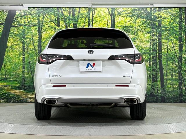 安心の最長10年・走行無制限保証(有償)をご用意。保証内容も充実はもちろん、無料点検&オイル交換や、年中無休の全国・24時間ロードサービスも付帯されておりますのでご安心下さい。