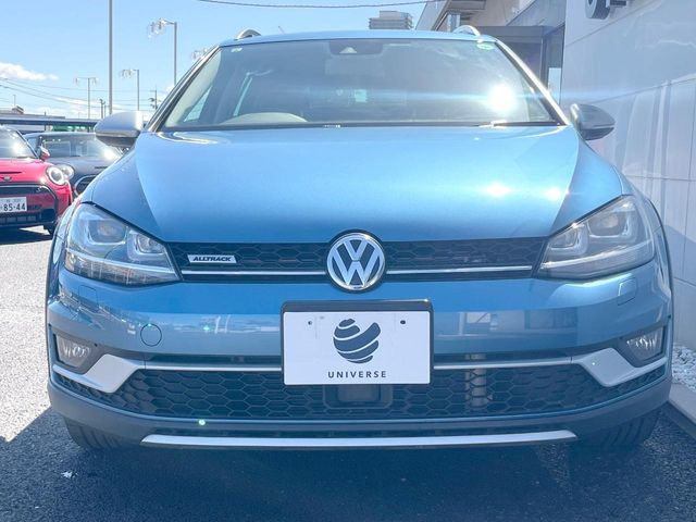 ●ご覧の通り綺麗な状態を維持しているお車ですが、小さなキズの状況や他の箇所のお写真もお送りできます。ご遠方の方でも安心してご検討いただける様、お客様のご希望に応じて出来る限りご対応させていただきます。