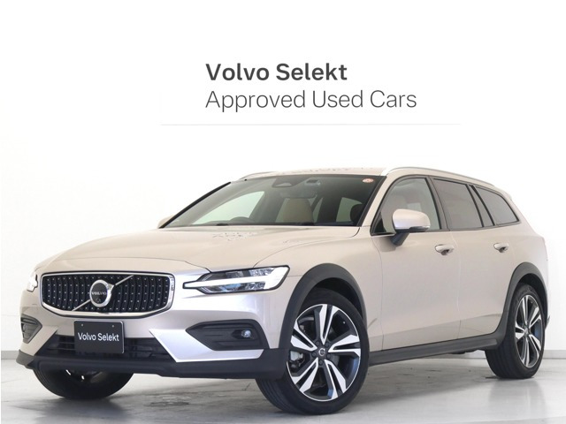 V60クロスカントリーアルティメット B5 AWD 4WD