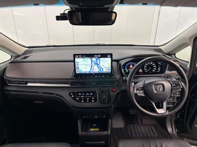 オデッセイ2.0 e:HEV アブソルート EX