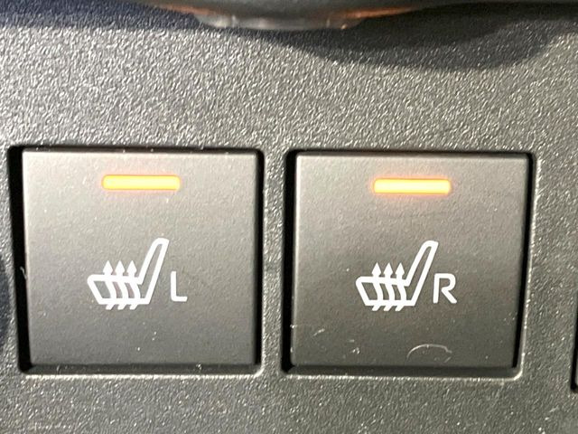 【シートヒーター】寒い日に重宝するシートヒーター!エアコンより早く温まってくれるので寒がりの人も安心ですね♪エアコンの温風は乾燥するから苦手、という方にもをおすすめです。