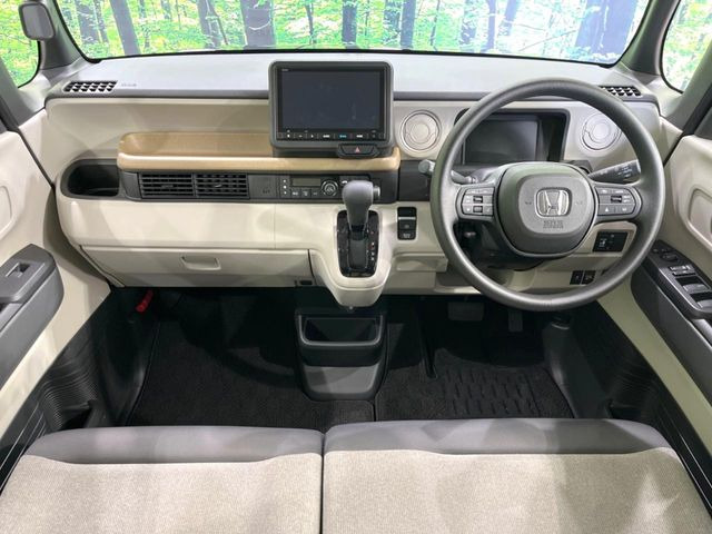 N-BOXベースグレード