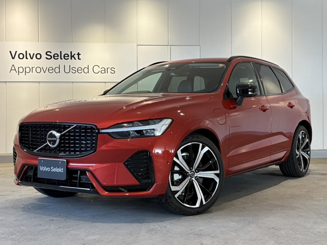 XC60リチャージ アルティメット T6 AWD PHEV 4WD