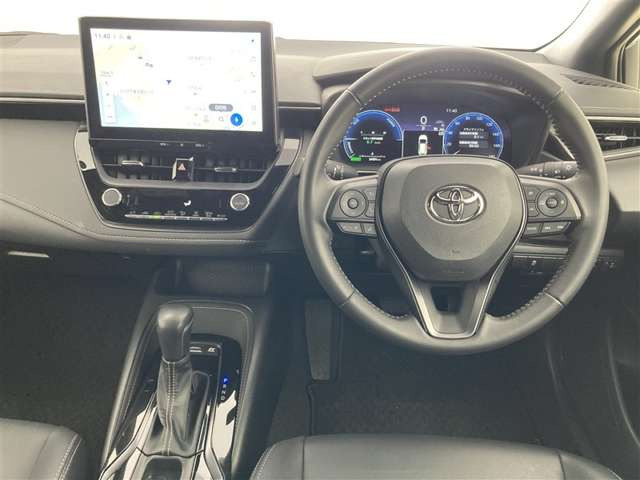 カローラツーリング1.8 ハイブリッド W×B