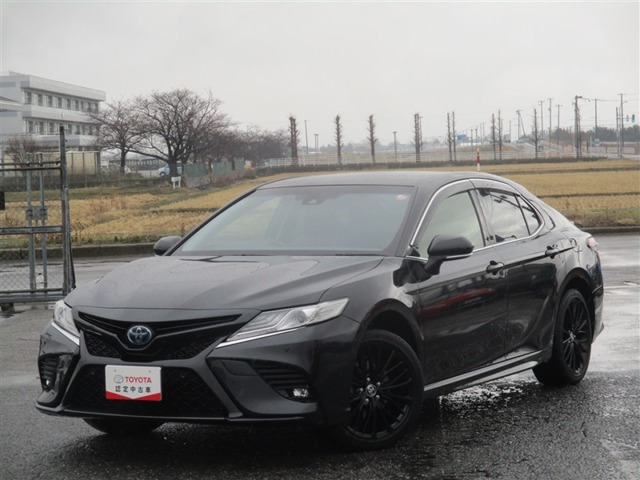 カムリ2.5 WS E-Four 4WD