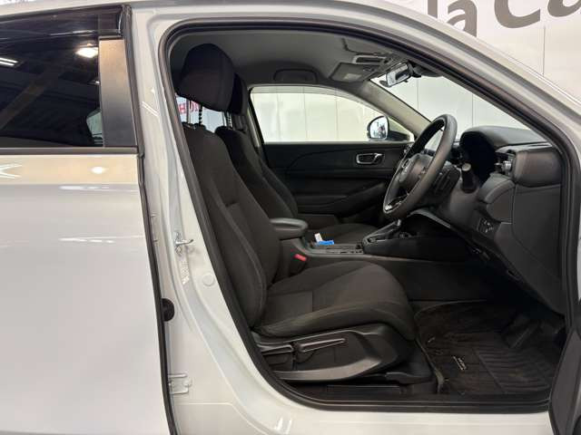 ヴェゼル1.5 e:HEV X