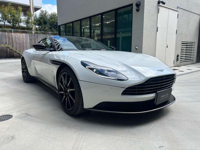 DB11V8