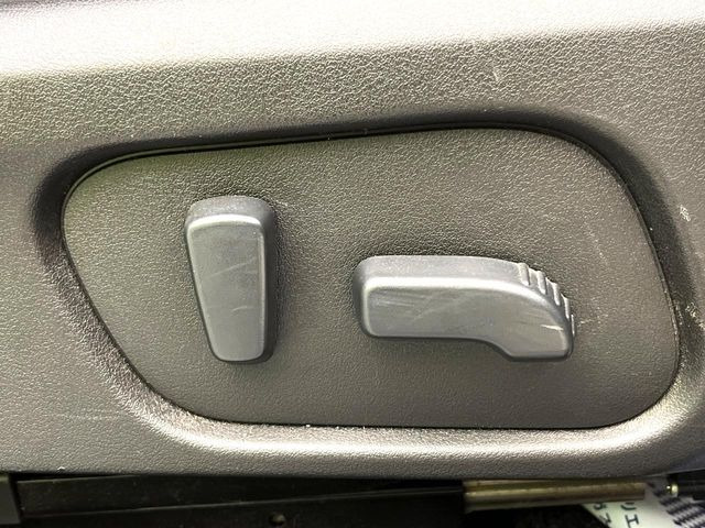 �y�p���[�V�[�g�z�X�C�b�`��ŊȒP�ɃV�[�g�̔��������\!�d��������͂�����܂���!���K�ȃV�[�g�|�W�V�����ɃZ�b�g���āA���K�ȃh���C�u�����y���݂��������B