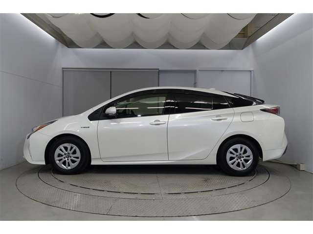 プリウス1.8 S セーフティ プラス