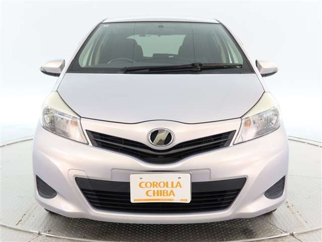 ヴィッツ1.3 F スマイルエディション