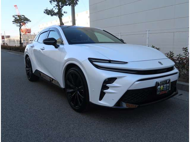 クラウンスポーツ2.5 Z E-Four 4WD