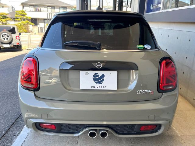 �����X�ł͑�O�ҋ@�ւɂ��ԗ��i���Ӓ�𓱓����A�C�����Ԃ�r���B�Ӓ菑�����s����܂��̂ŁA�ς��ƌ��������ł͕�����Ȃ��ӏ��܂Ŕ[��������ł��������������܂��B���ꕔ�����{�̏ꍇ���������܂��B