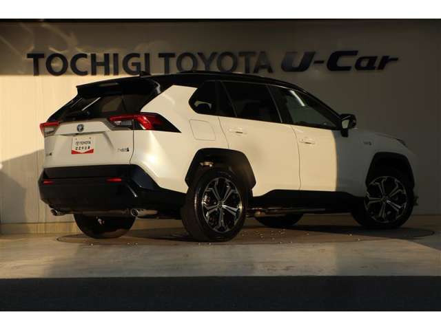 RAV42.5 プラグインハイブリッド Z E-Four 4WD