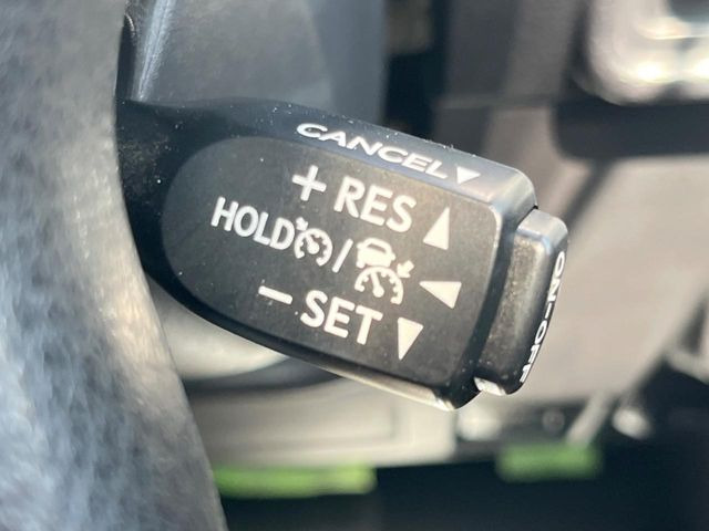 �y���[�_�[�N���[�Y�R���g���[���z�������H�ł̒��������s���y��!!�����ő��x��ۂN���[�Y�R���g���[�����A�Փˌy���V�X�e���ƘA�g���A�O���̎ԗ������m���ĎԊԂ�ۂ悤�ɑ��x���߂��Ă���܂�!!