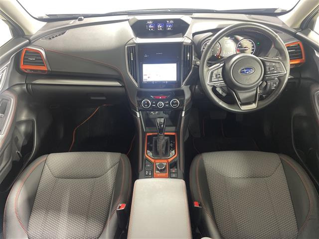 フォレスター2.0 エックスブレイク 4WD