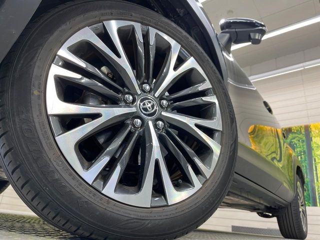 �y�����A���~�z�C�[���z�O�ςɃ}�b�`���������A���~�z�C�[���𑕒����Ă���܂��B�e��ЊO�A���~�z�C�[����A�X�^�b�h���X�^�C�����戵�����Ă���܂��B���񂲑��k����������