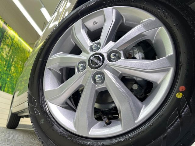 �y����14�C���`�A���~�z�C�[���z�O�ςɃ}�b�`���������A���~�z�C�[���𑕒����Ă���܂��B�e��ЊO�A���~�z�C�[����A�X�^�b�h���X�^�C�����戵�����Ă���܂��B���񂲑��k����������