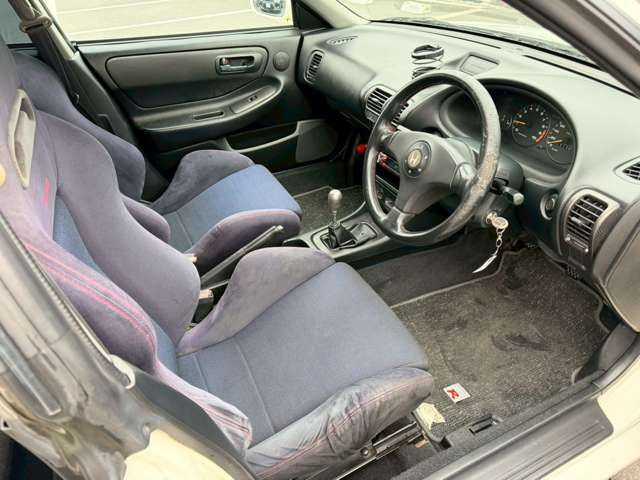 �C�ɂȂ邨�Ԃ�����܂�����E�̓d�b�ԍ����璼�ڂ��X�ɂ��₢���킹���������B�x�����@����ԗ����A��Ԃ܂łȂ�ł������������Ē����܂��B�X�^�b�t�ꓯ���A�����҂����Ă���܂��B