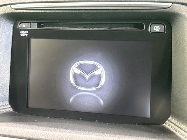 �y�}�c�_�R�l�N�g�i�r�z�ԓ��̕��͋C�Ƀ}�b�`������̌^�^�C�v�̃i�r�B�e����q�ݒ��Bluetooth�Đ����A�l�X�ȋ@�\���y���߂܂��B�����I�ȃ_�C�������삪�\�ŁA�g��������ǍD�ł��B