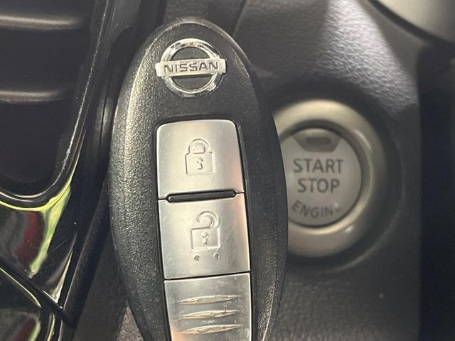 �y�C���e���W�F���g�L�[�z�J�o����|�P�b�g�ɓ��ꂽ�܂܂ł��h�A�̎{���E�������\�ȃX�}�[�g�L�[�𑕔��B�G���W���̃I���E�I�t�����J�M�����o���K�v����������Ƃ��Ă��֗��ł���