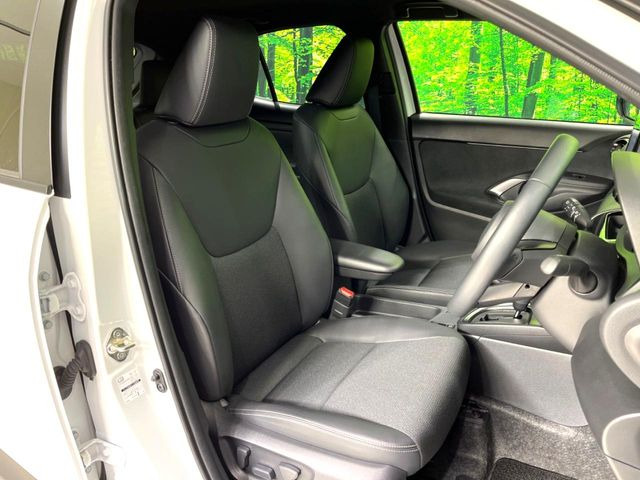 �y�n�[�t���U�[�V�[�g�z�������ƍ���S�n�𗼗������l�C�̃V�[�g���w�ʁE���ʂ̃t�@�u���b�N�f�ނ́A�ʋC���̗ǂ��⊊��ɂ����ɗD��Ă��܂��B�C���╞���ɍ��E���ꂸ���K�ɂ���肢�������܂��B