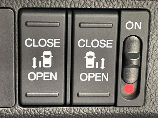 �y�����p���[�X���C�h�h�A�z�X�}�[�g�L�[��^�]�Ȃ̃X�C�b�`�Ō�ȗ����X���C�h�h�A�̊J���\���d��������͂����ăh�A���J����K�v�������A�����Ȃ��q�l�ł��ȒP�ɊJ���߂ł����K�ł���