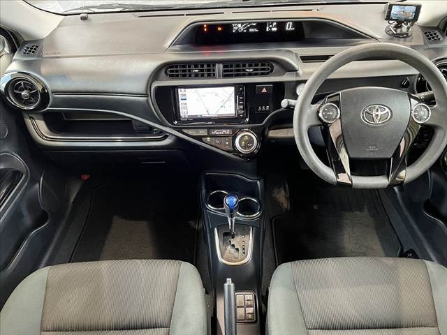 アクア1.5 S スタイルブラック