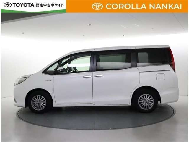 エスクァイアハイブリッド1.8 Gi