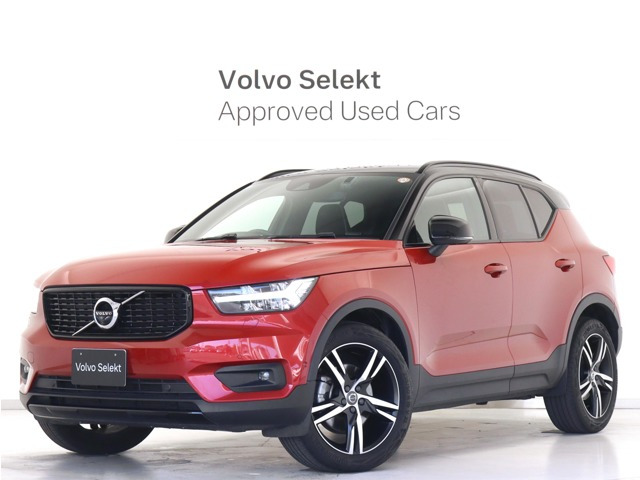 XC40B4 AWD Rデザイン 4WD