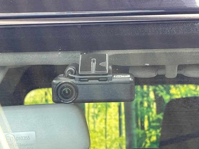 �y�h���C�u���R�[�_�[�z�h���C�u���R�[�_�[����!���s���͂������A������^�]�⎖�̂ɑ��������ہA�f���ŋL�^���A����̃��X�N�ɔ����܂��B���L�^�pSD�J�[�h�͂��q�l�����g�ł��������������K�v������܂��B