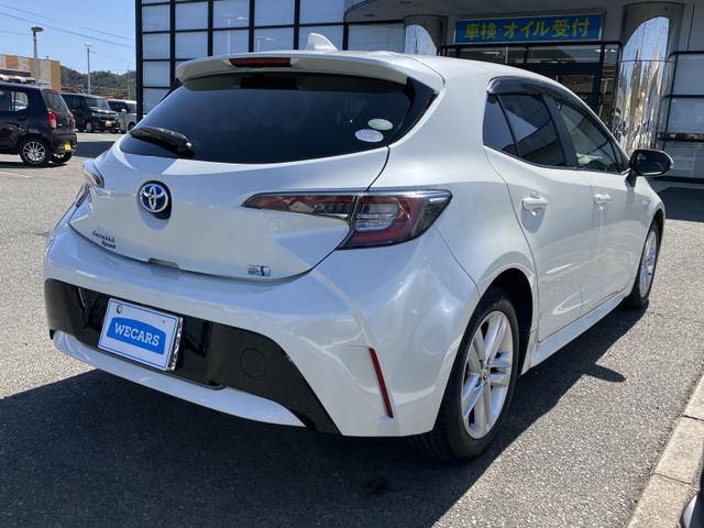 カローラスポーツ1.8 ハイブリッド G