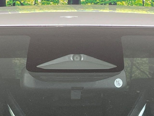 �y�g���^�Z�[�t�e�B�Z���X�z���s���ɑO���̎ԗ�����F�����A�Փ˂������Ȏ��͌x��ƃu���[�L�ŏՓˉ���Ɣ�Q�y�����A�V�X�g�B�����S�Ƀh���C�u�����y���݂��������܂��B