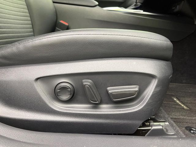 �y�p���[�V�[�g�z�X�C�b�`��ŊȒP�ɃV�[�g�̔��������\!�d��������͂�����܂���!���K�ȃV�[�g�|�W�V�����ɃZ�b�g���āA���K�ȃh���C�u�����y���݂��������B