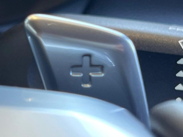 ���X�e�A�����O�p�h���V�t�g:�N�C�b�N�ȃV�t�g���삪�\!���X�|���X�������A���Ȃ��̃M�A�ϑ��ɂ�������Ƃ��Ă��Ă���܂�!���Ԃƈ�̂ƂȂ�鑕���ł��B