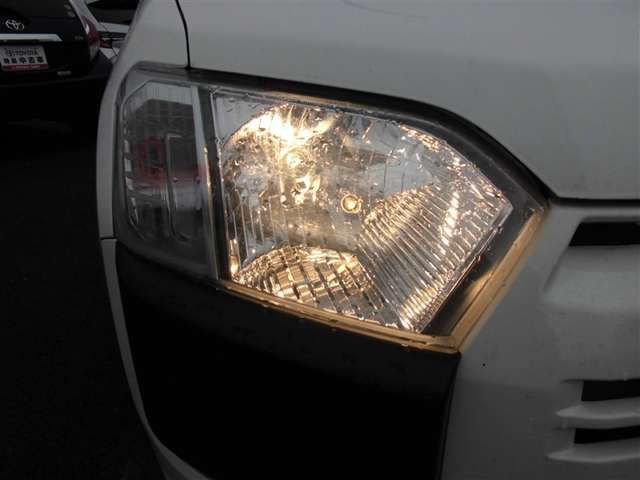 サクシードバン1.5 UL 4WD