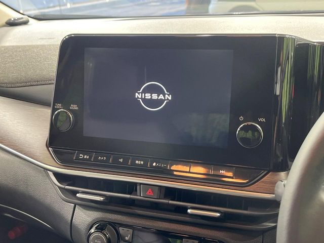 �y���[�J�[����9�C���`�i�r�z�C���e���A�ɗn�����ރX�^�C���b�V���ȁu��p�݌v�v���[�J�[�i�r�𑕔��􎋔F���⑀�쐫�ȂǊ�{���\�ɂ��D��A���㎿�ȃJ�[���C�t�����y���݂��������܂��B