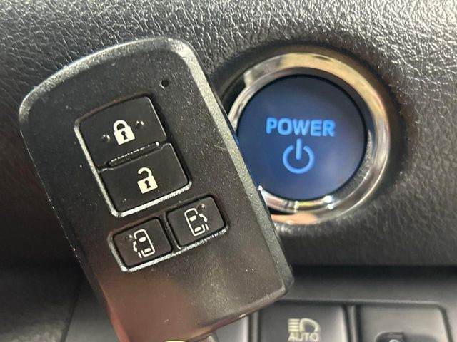 �y�X�}�[�g�L�[�z�J�o����|�P�b�g�ɓ��ꂽ�܂܂ł��h�A�̎{���E�������\�ȃX�}�[�g�L�[�𑕔��B�G���W���̃I���E�I�t�����J�M�����o���K�v����������Ƃ��Ă��֗��ł���