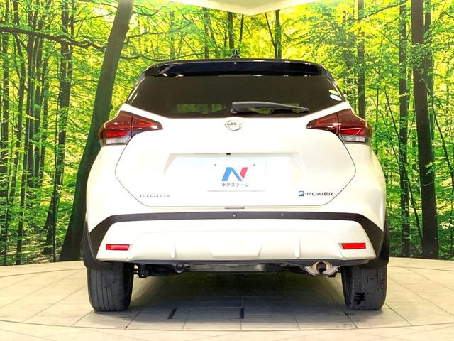 安心の最長10年・走行無制限保証(有償)をご用意。保証内容も充実はもちろん、無料点検&オイル交換や、年中無休の全国・24時間ロードサービスも付帯されておりますのでご安心下さい。